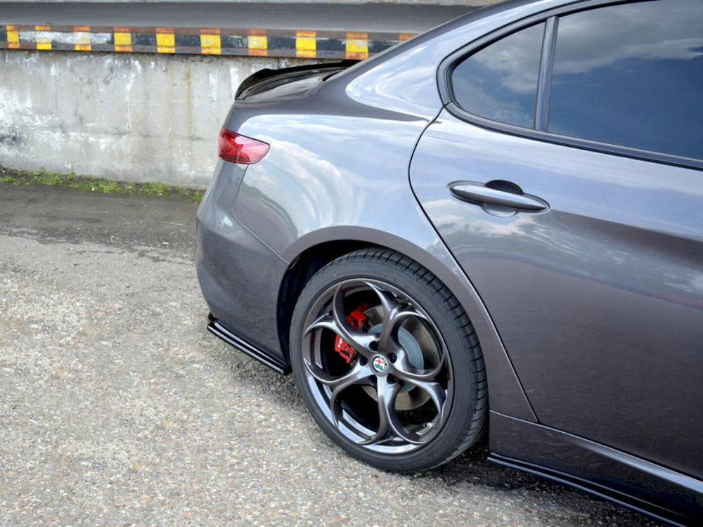 Rear Side Splitters Alfa Romeo Giulia Veloce (2015-2019)