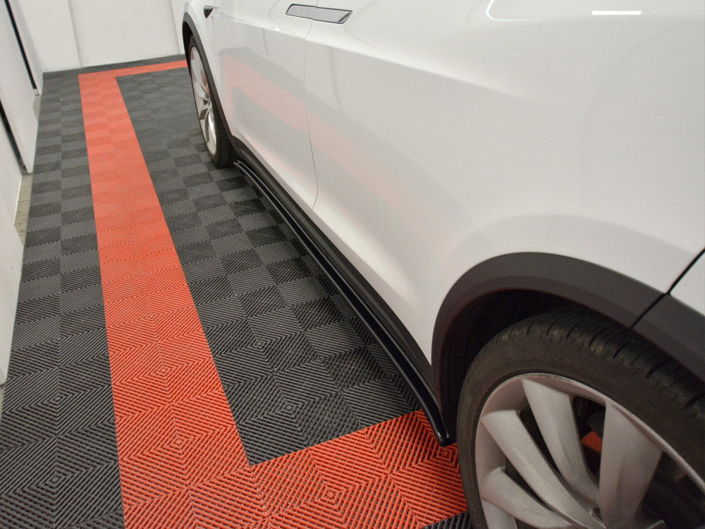 Side Skirts Diffusers V.1 Tesla Model X (2015-)