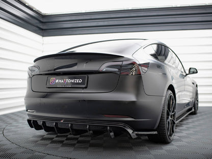 Rear Valance V.2 Tesla Model 3