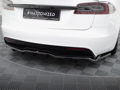 Central Rear Splitter (Vertical Bars) V.2 Tesla Model S Plaid Mk1 Facelift