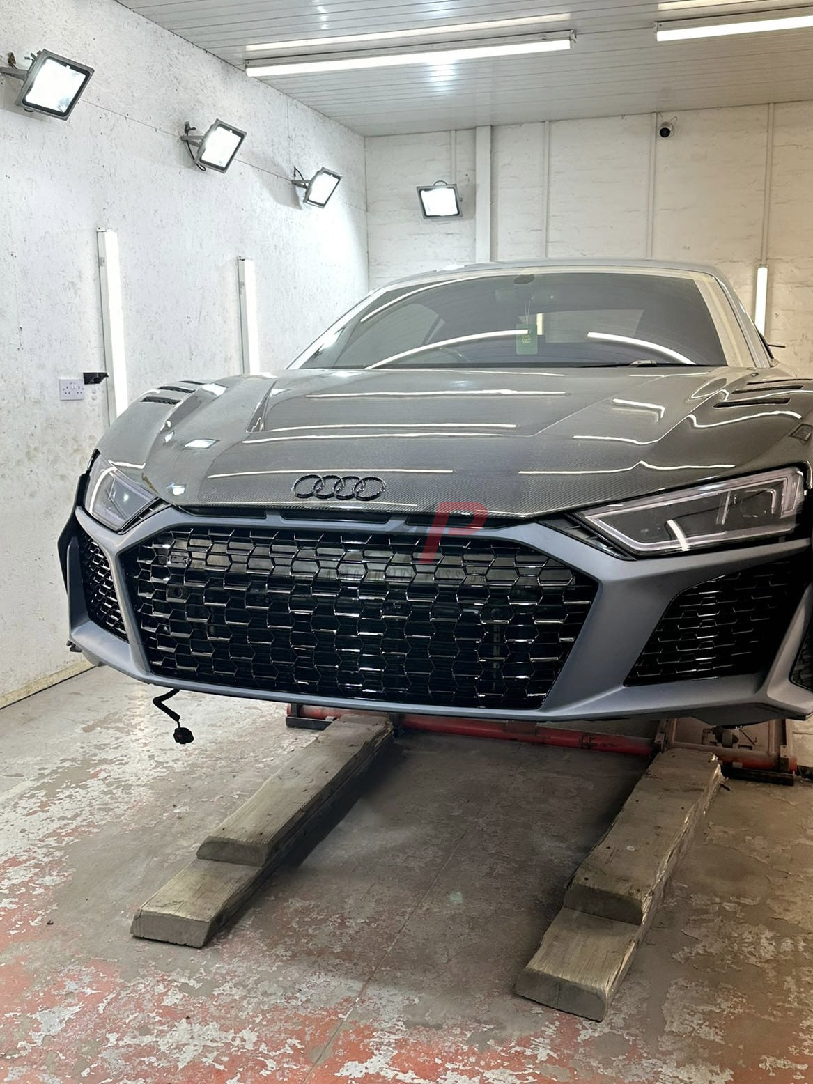 Audi R8 Gen 2 FL Bumper conversion Package