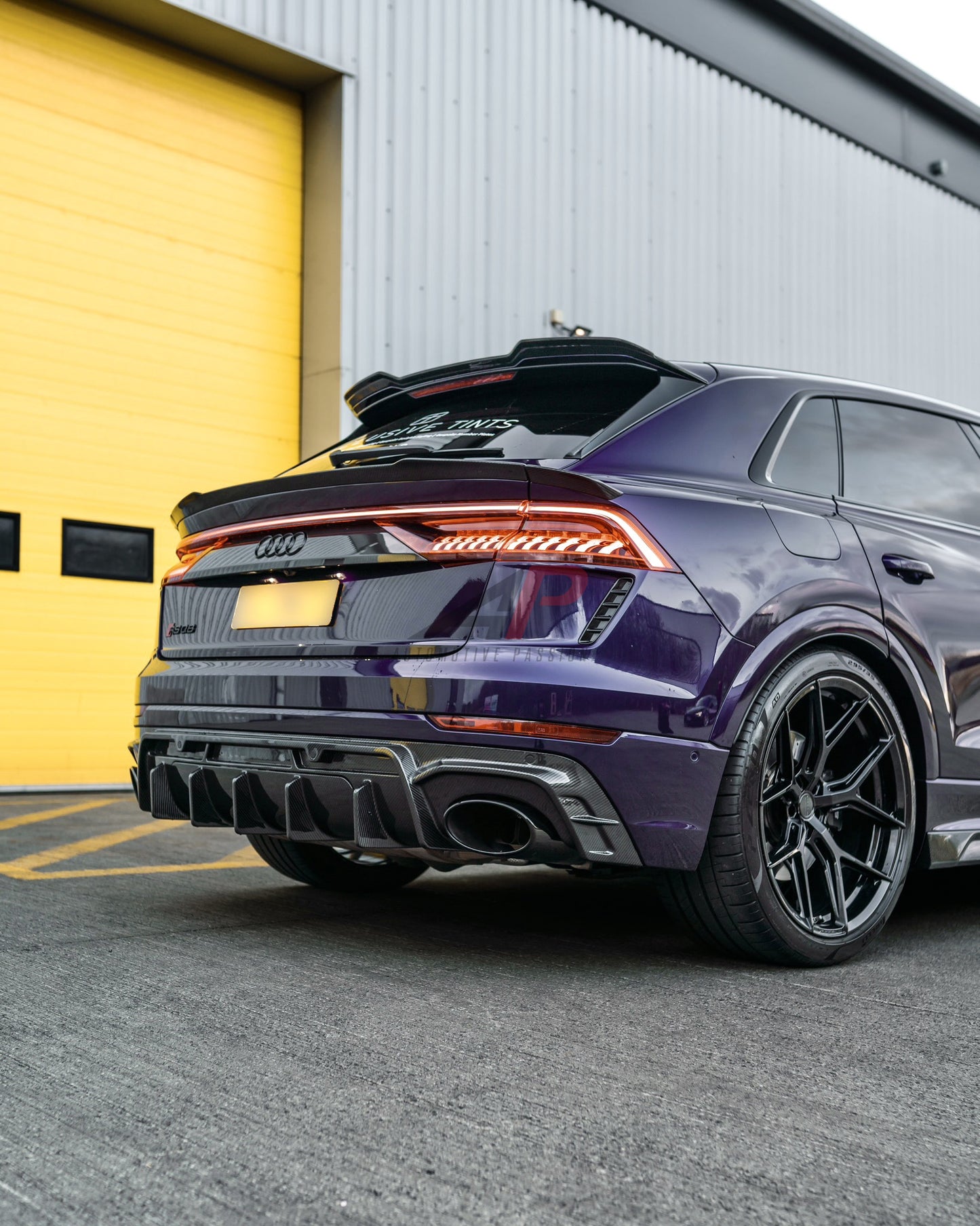 Audi RSQ8 Carbon Rear Diffuser