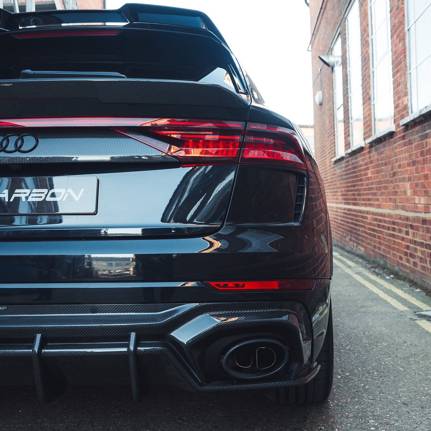 AUDI RSQ8 CT DESIGN CARBON FIBRE FULL KIT