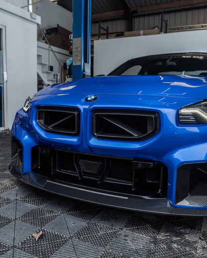 BMW M2 G87 Pre-Preg Performance Carbon Fibre Front Grilles by TRE (2023+)