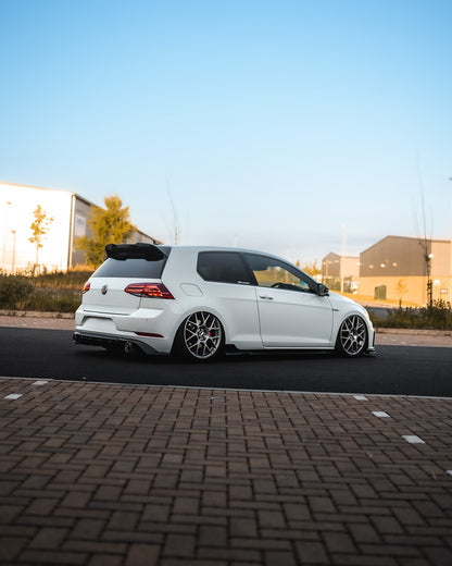 VW Golf R & Golf GTI MK7 / MK7.5 EVO-1 Gloss Black Side Skirts by ZAERO (2014-2020)