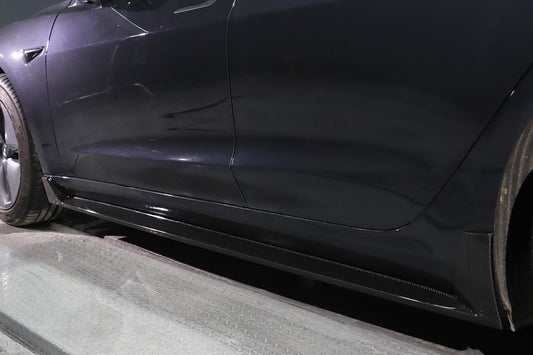 Tesla Model 3 OEM Style Carbon Fibre Side Skirt 16-Present