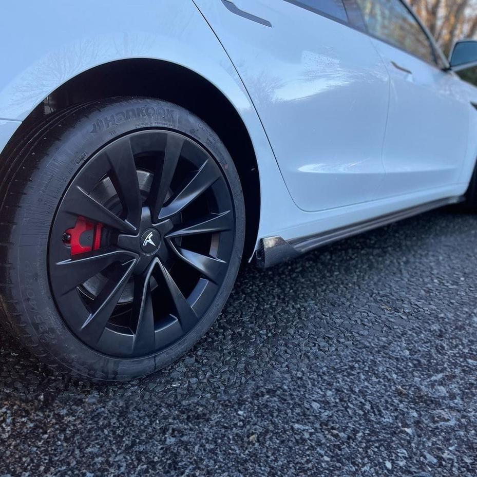 Tesla Model 3 V Style Carbon Fibre Kit