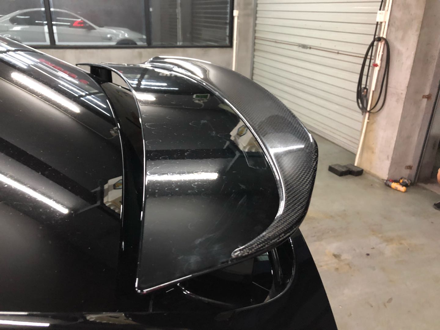 Tesla Model X P Style Carbon Fibre Spoiler 16-Present