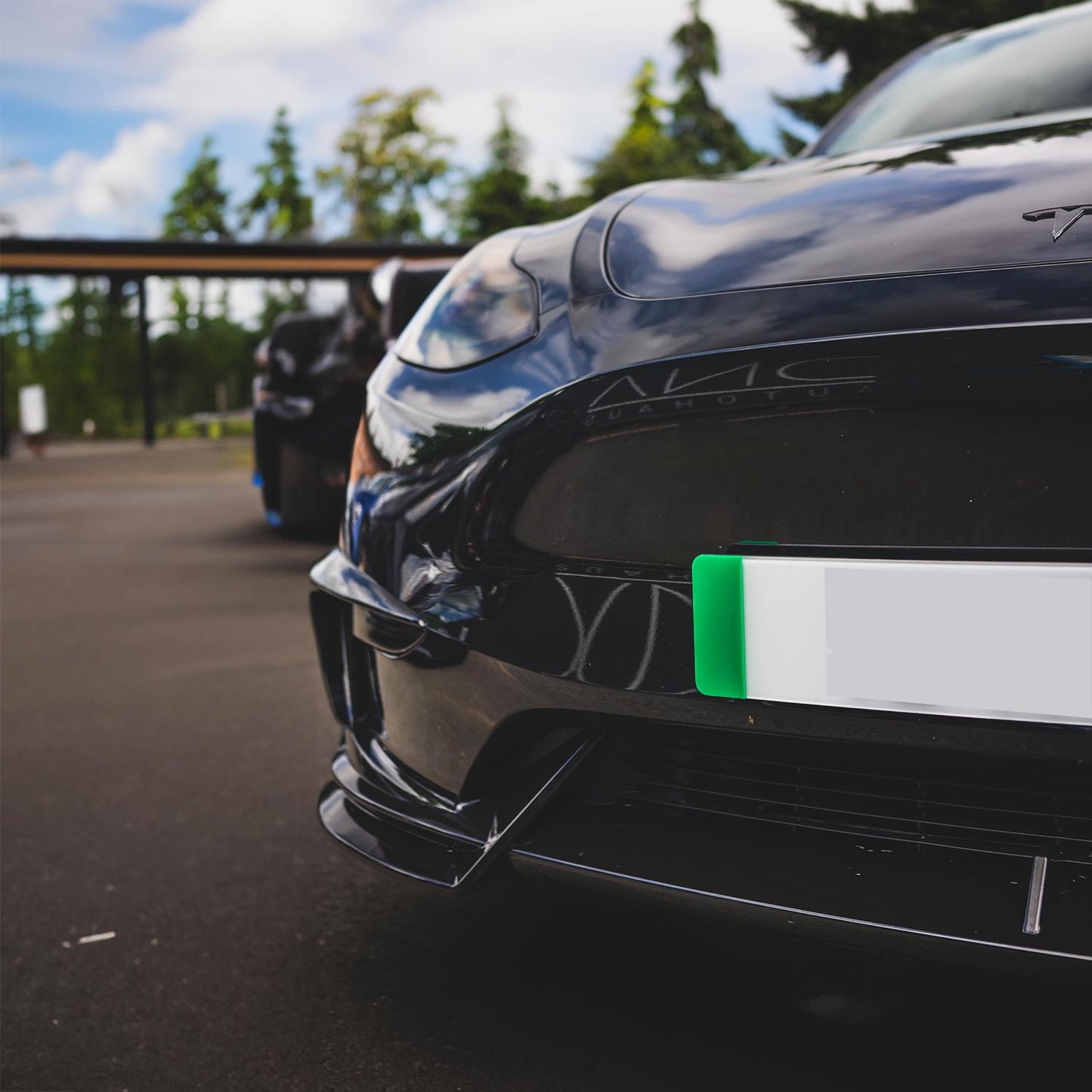 Tesla Model Y TR Style Gloss Black Front Splitter 19-22