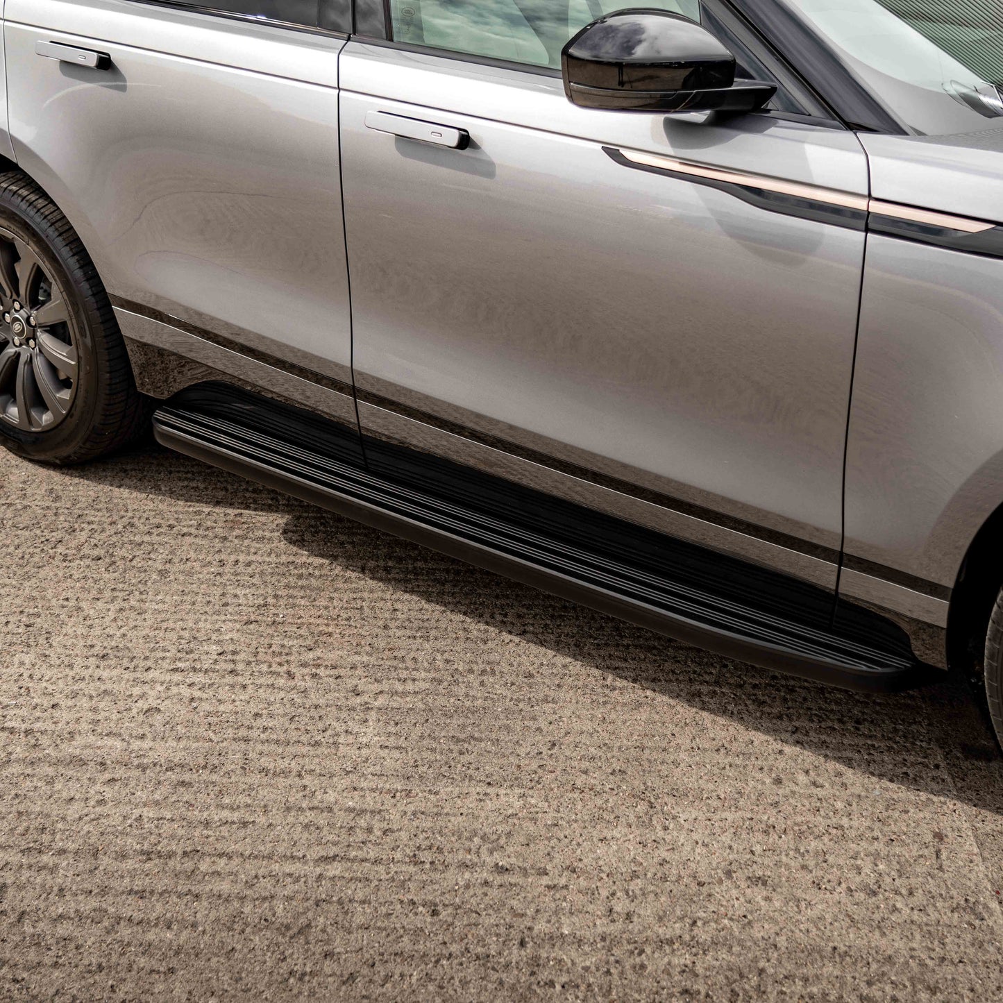 RANGE ROVER VELAR SIDE STEPS