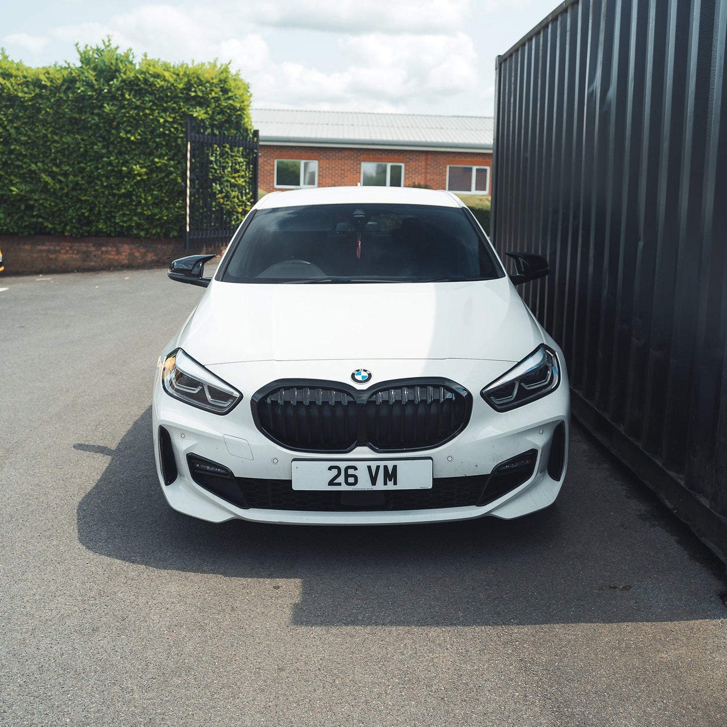 BMW F40 1 SERIES GLOSS BLACK SINGLE SLAT GRILLE - BLAK BY CT CARBON