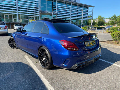 MERCEDES W205 C63 & C63S SALOON 4DR CARBON FIBRE DIFFUSER & EXHAUST TIPS - B STYLE