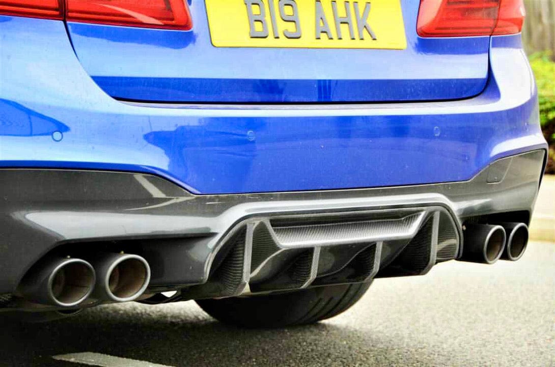 BMW F90 M5 SALOON FULL CARBON FIBRE KIT - GTS STYLE