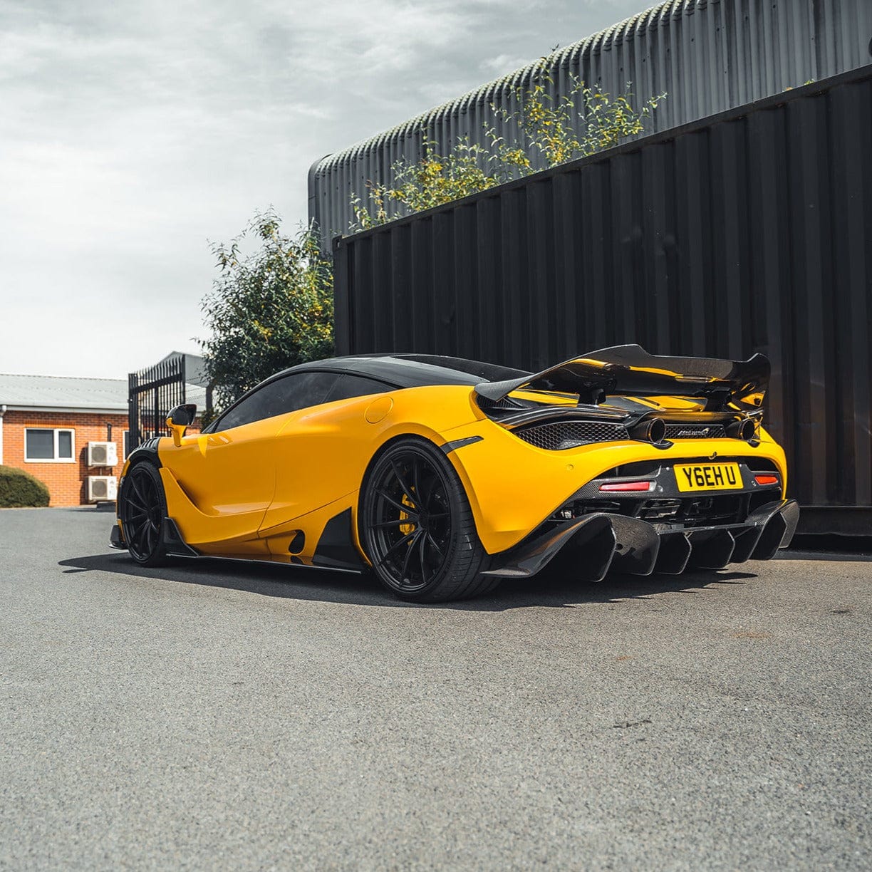 MCLAREN 720S CARBON FIBRE CT DESIGN SIDE SKIRTS