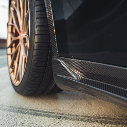 TESLA MODEL Y CARBON FIBRE SIDE SKIRTS