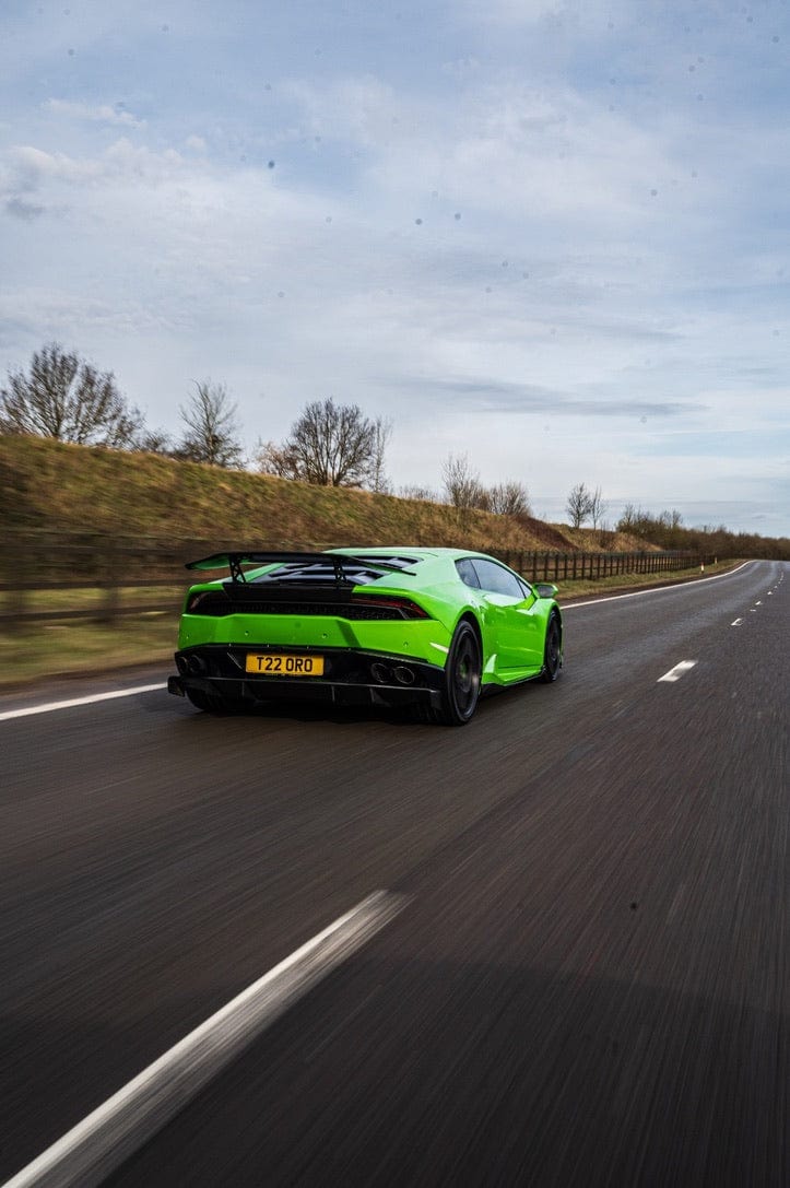 LAMBORGHINI HURACAN LP610-4 CARBON FIBRE SPOILER - SV STYLE