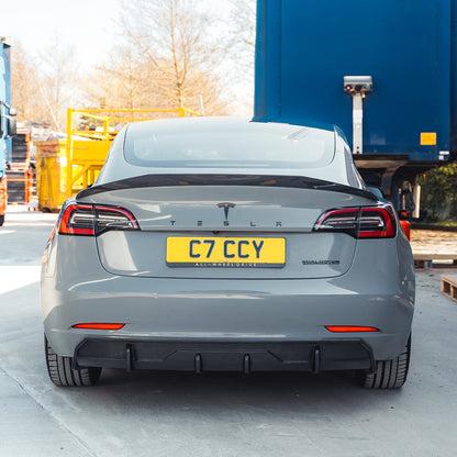 TESLA MODEL 3 CARBON FIBRE SPOILER - V STYLE