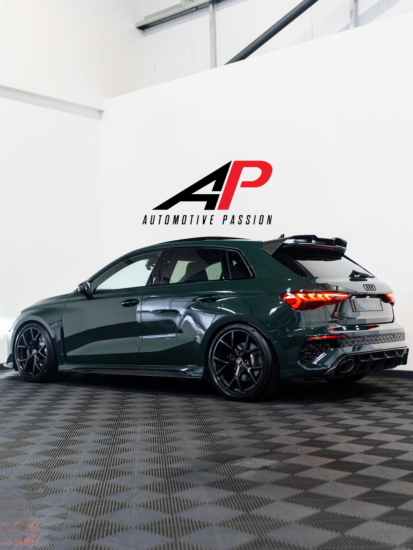 Audi RS3 8Y Full Dry Carbon Aero Kit Package